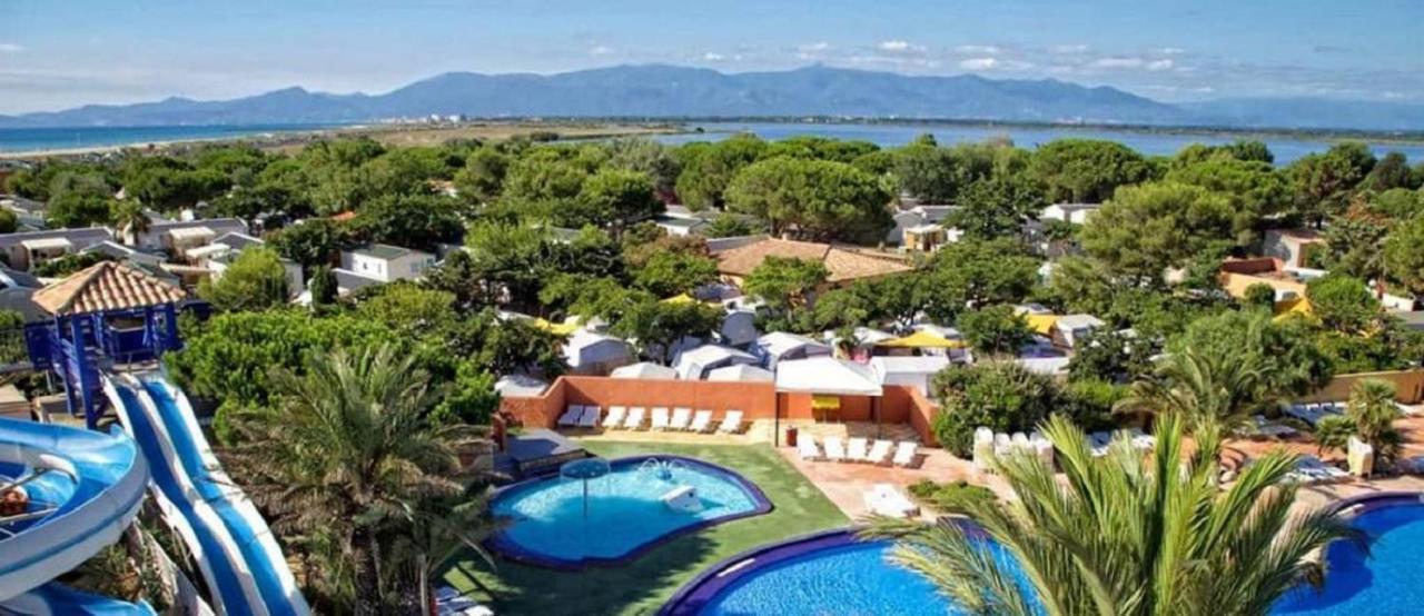 Mhvacances Louent Plusieurs Mobilhomes Dans Camping 4 Etoiles A 200M De La Plage Et Cure Thermale Canet-en-Roussillon Luaran gambar
