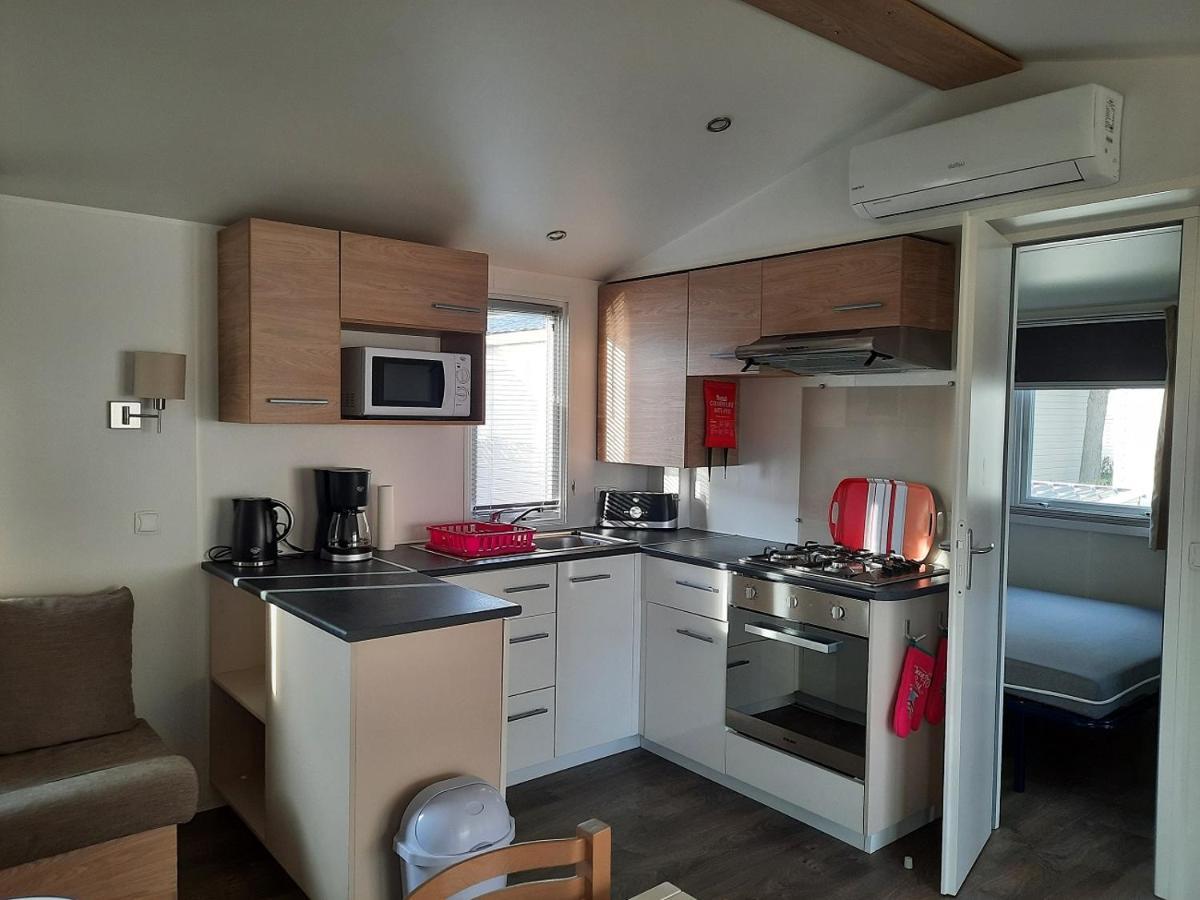 Mhvacances Louent Plusieurs Mobilhomes Dans Camping 4 Etoiles A 200M De La Plage Et Cure Thermale Canet-en-Roussillon Luaran gambar