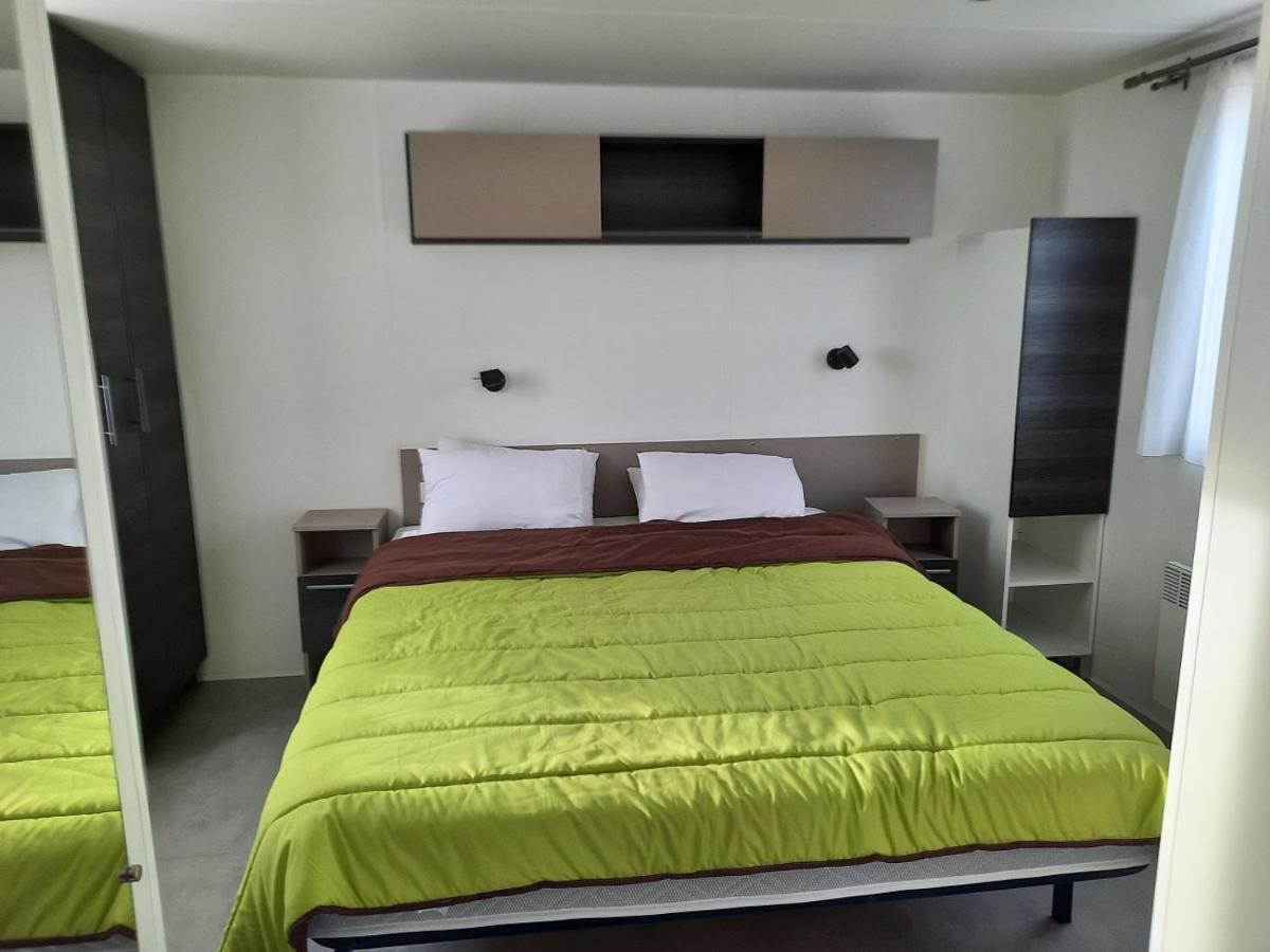Mhvacances Louent Plusieurs Mobilhomes Dans Camping 4 Etoiles A 200M De La Plage Et Cure Thermale Canet-en-Roussillon Luaran gambar
