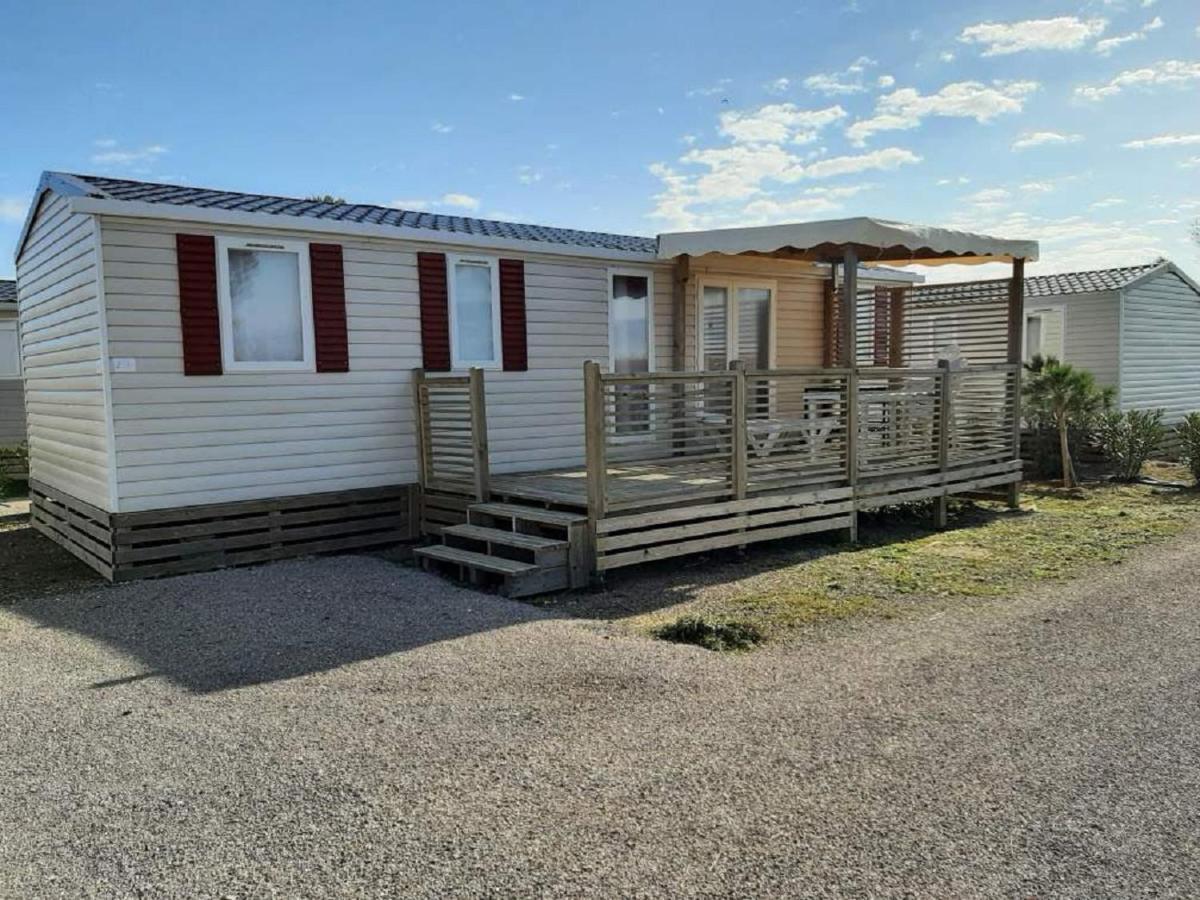 Mhvacances Louent Plusieurs Mobilhomes Dans Camping 4 Etoiles A 200M De La Plage Et Cure Thermale Canet-en-Roussillon Luaran gambar
